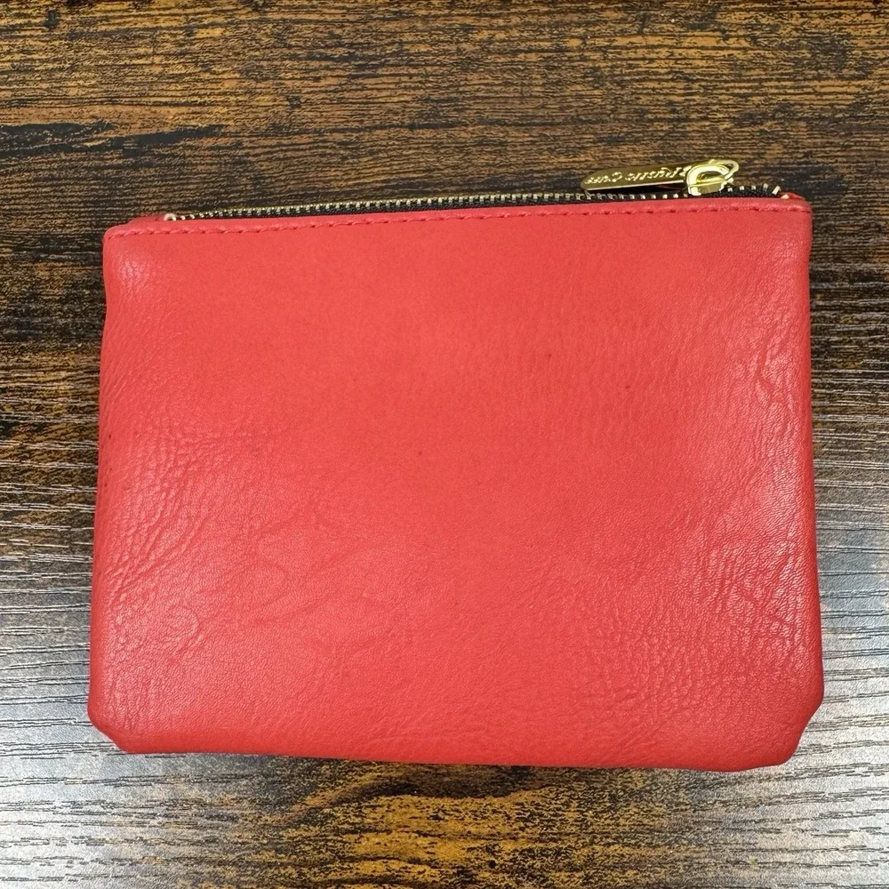 Rustic Cuff Red w/Gold RC Logo Zipper Closure‎ Storage Makeup Bag